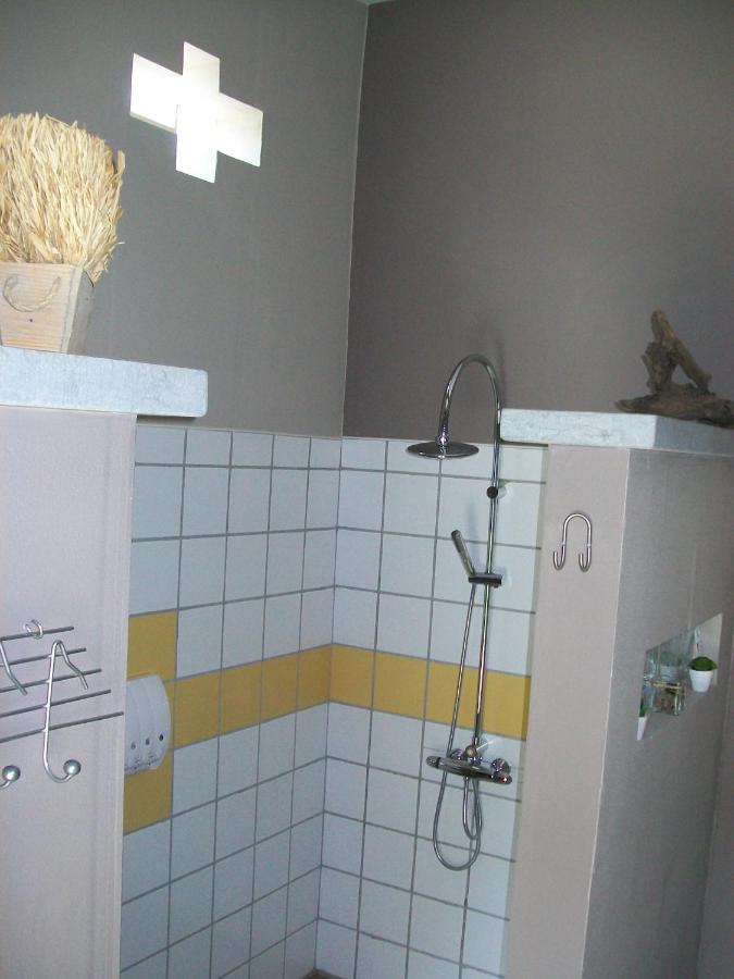 Boskanthuisje Kluisbergen Buitenkant foto